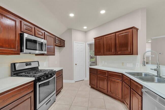 Building Photo - 13839 Placid Brook Ct