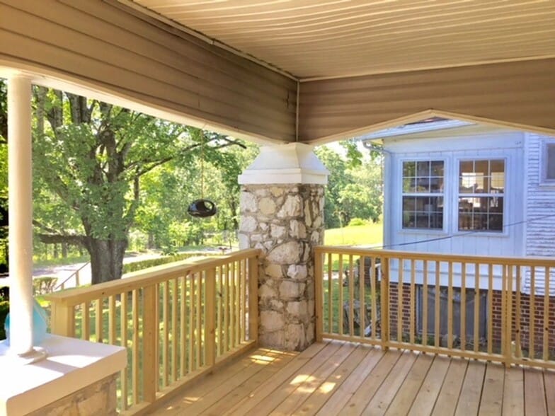 Building Photo - 225 N Germantown Rd