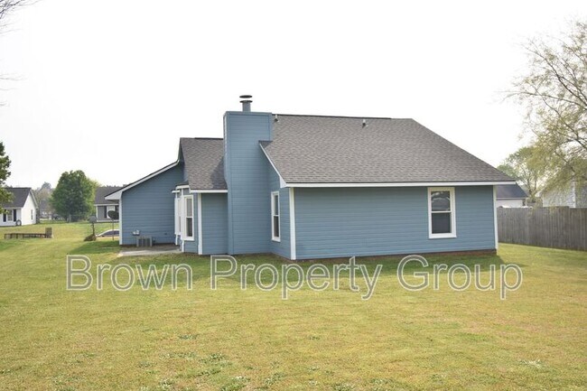 Building Photo - 55 Surfwind Dr