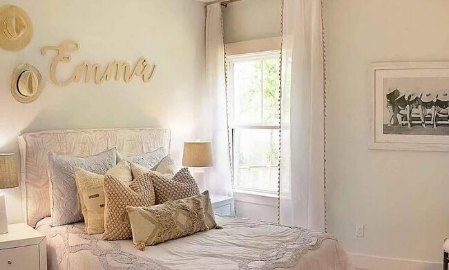 Building Photo - 3047 Emma Ln