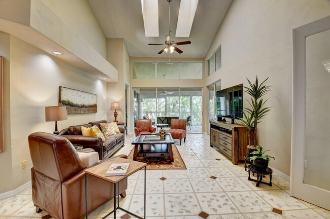 Building Photo - 2464 NW 59th St