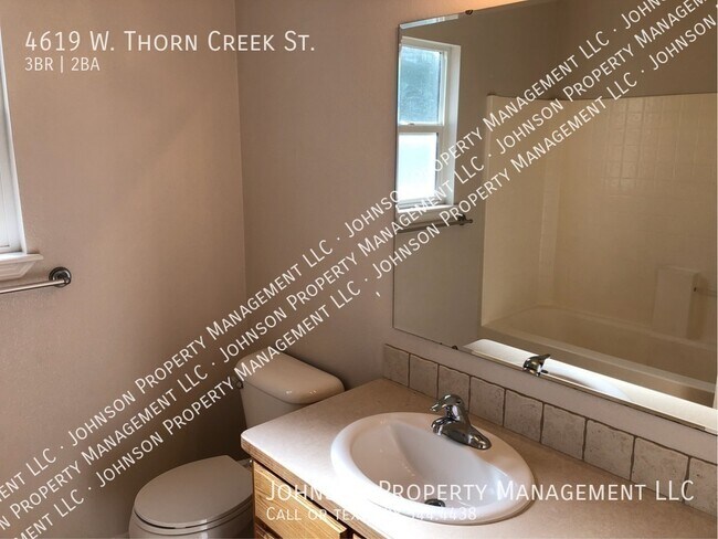 Building Photo - 4619 W Thorn Creek St