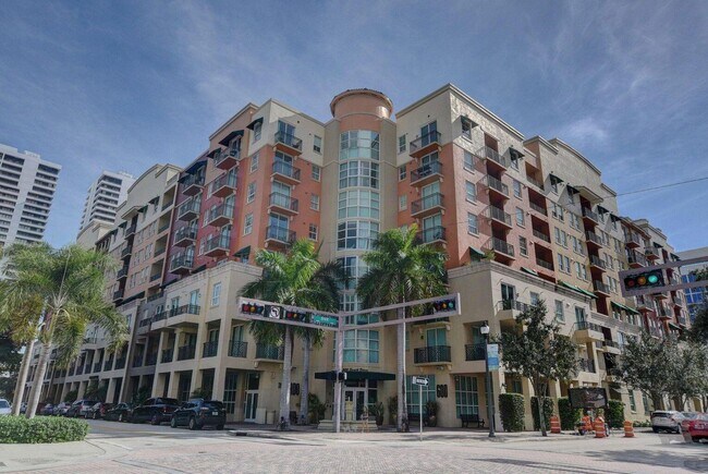 Building Photo - 600 S Dixie Hwy
