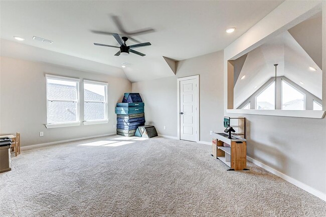 Building Photo - 31430 Vineyard Creek Dr