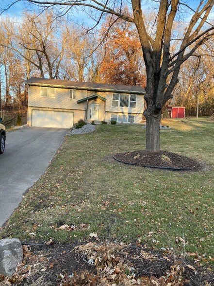 Building Photo - 13612 69th Ave N