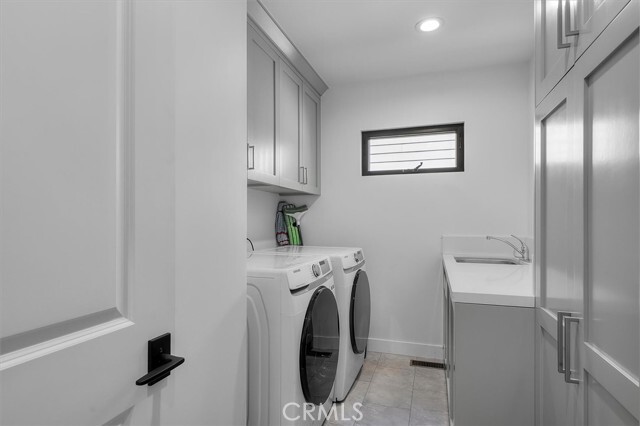 Building Photo - 6334 Riggs Pl