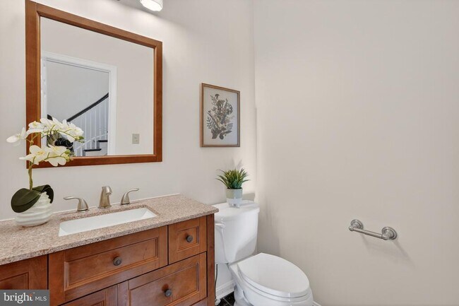 Building Photo - 1905 47th St NW