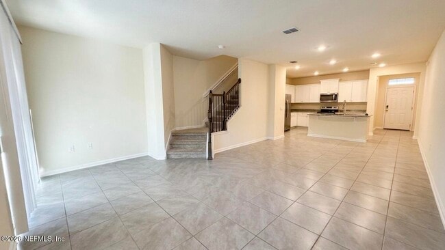 Building Photo - 124 Pasadena Dr