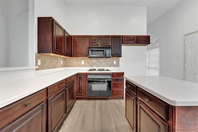 Building Photo - 5106 Petersburg Dr
