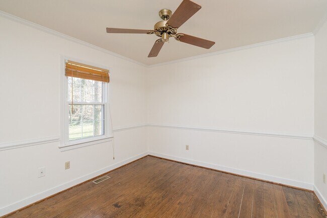 Building Photo - Bon Air Home For Rent