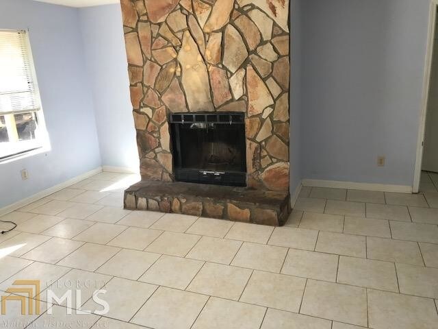 Building Photo - 30 Plum Orchard Rd