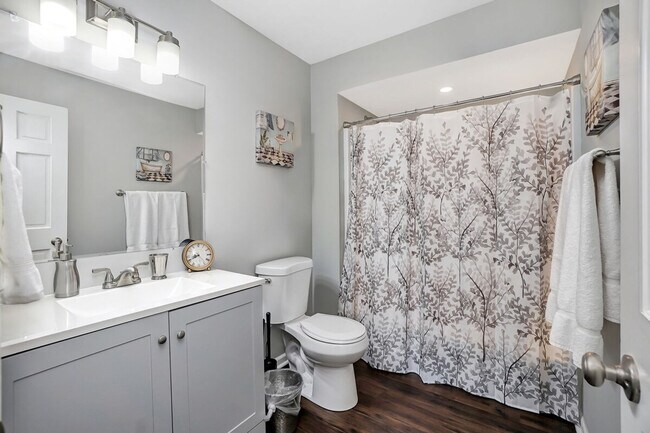 Building Photo - 18101 Marlin Ln