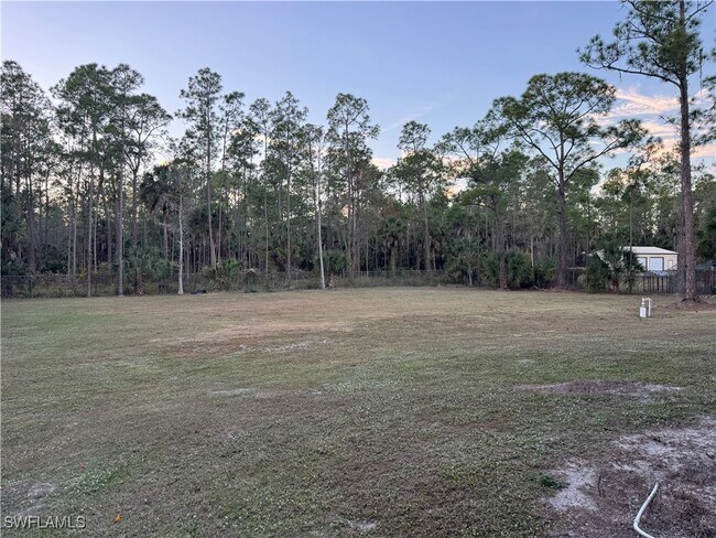 Building Photo - 871 Desoto Blvd S