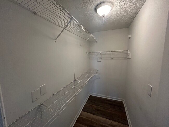 Building Photo - 3609 Juneau Rd