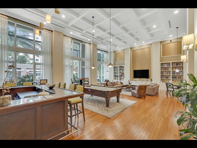 Building Photo - 480 Hibiscus St