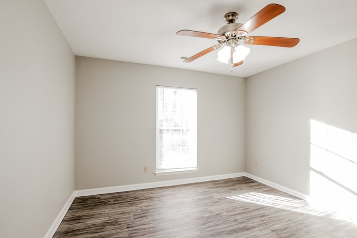 Building Photo - 6701 Woodthrush Dr
