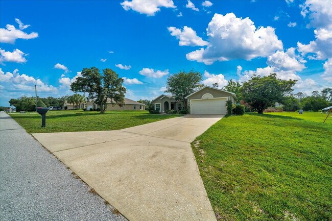 Building Photo - Spacious 3-Bed, 2-Bath Home for Rent in SW...
