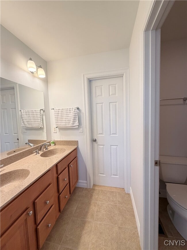 Building Photo - 6201 Applecross Rd