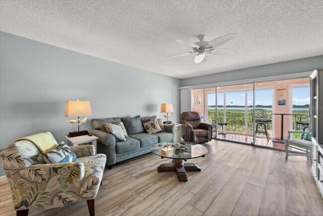 Building Photo - 1343 Perico Point Cir