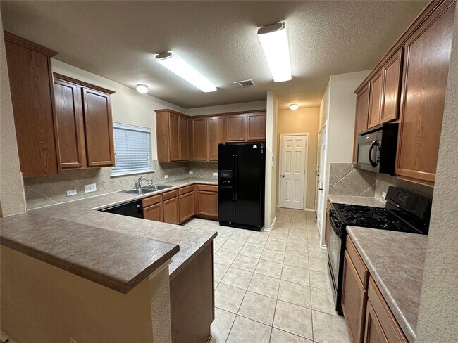 Building Photo - 10214 Maydelle Dr