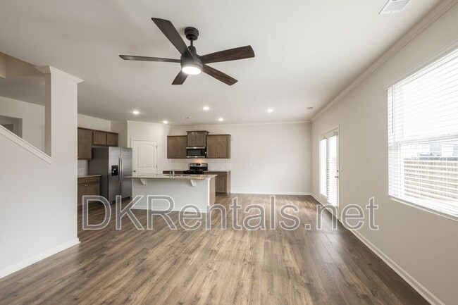 Building Photo - 261 Barnwood Ln