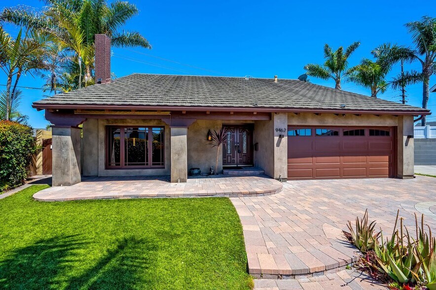 Primary Photo - 9462 Pier Dr
