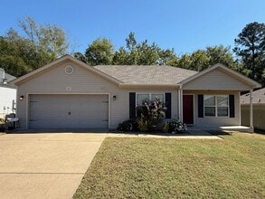 Building Photo - Home for Rent in Benton