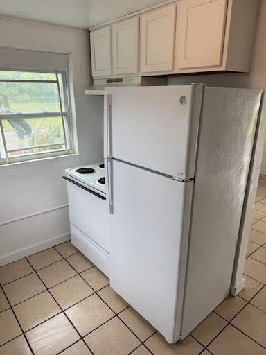 Building Photo - 572 NE Congress Ave