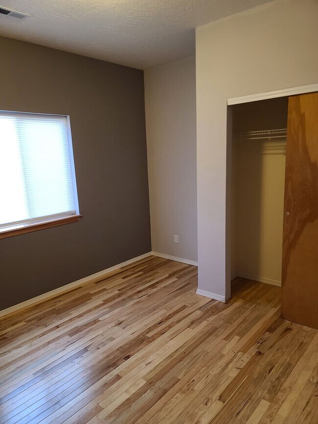 Building Photo - Gorgeous Medical Lake Home Near Fairchild AFB! - Coming Soon!