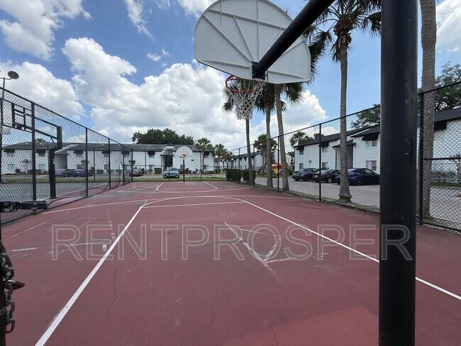 Building Photo - 4267 S Semoran Blvd