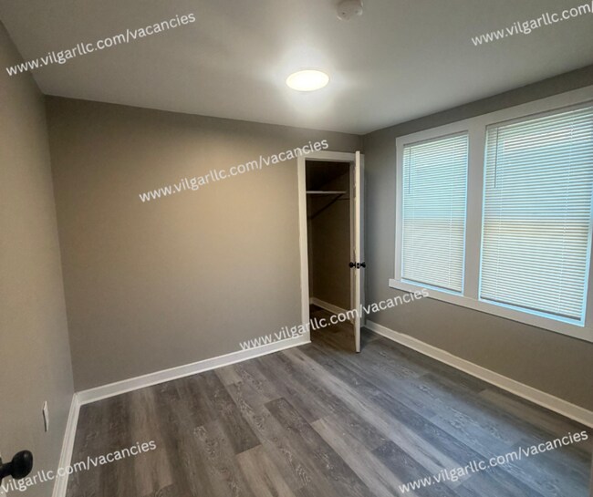 Building Photo - 1712 Carolina St