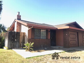 Building Photo - Merced: $1575 2 bedroom 1 bath with a garage