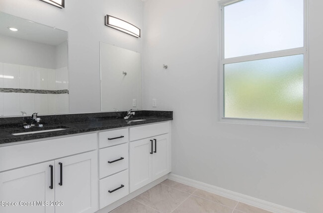 Building Photo - 1808 Pirate Ave SE