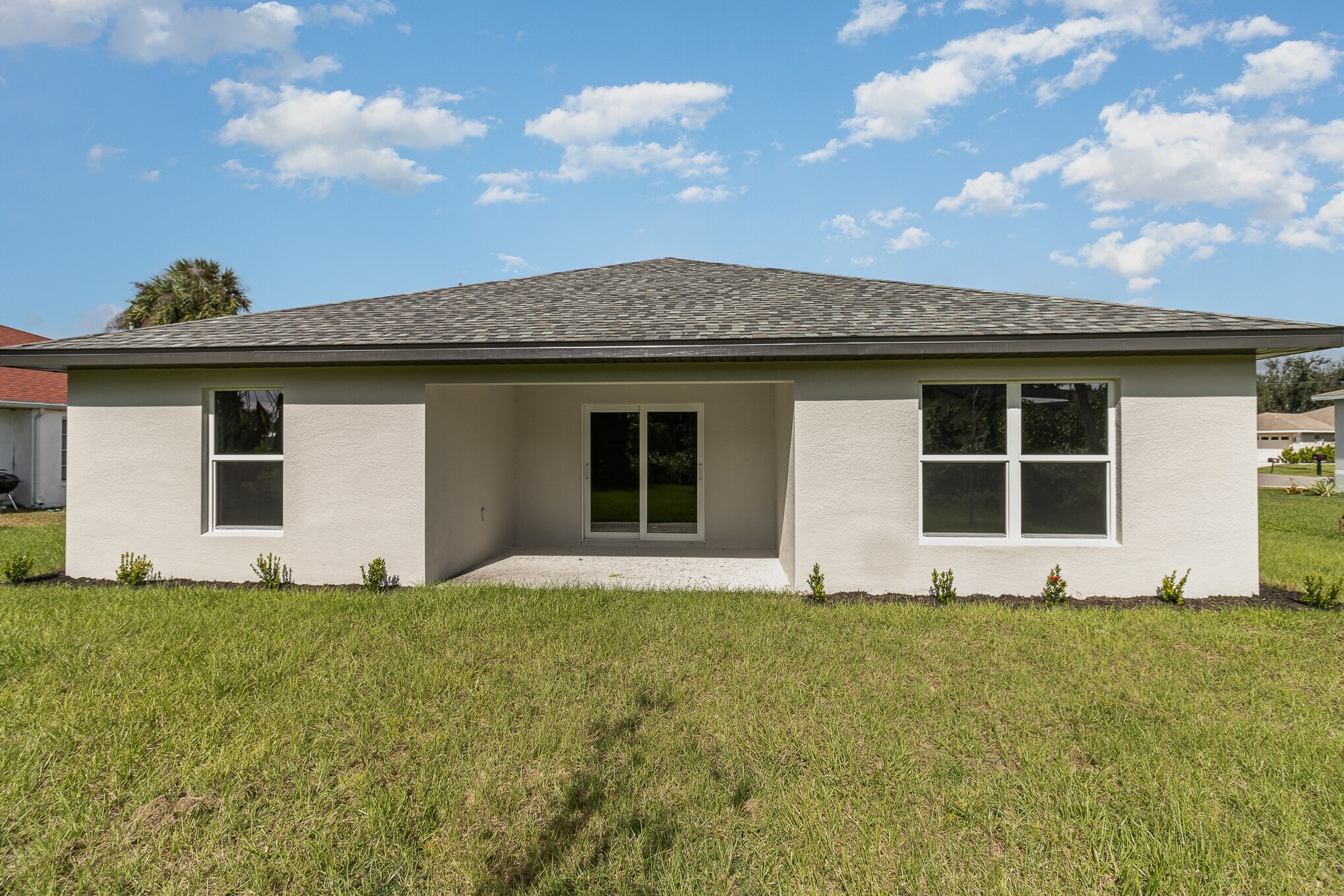 Building Photo - 391 Salvador Dr