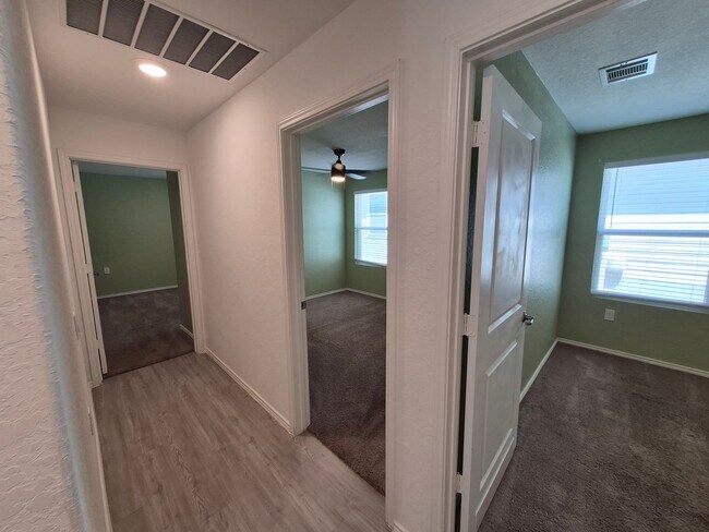 Building Photo - 10019 Kersey Ml