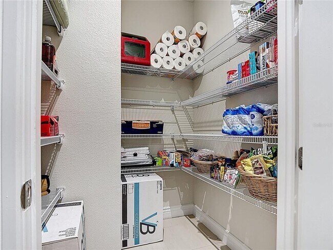 Building Photo - 6485 Shimmering Shrs Ln