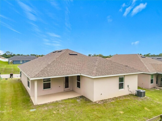 Building Photo - 187 NW 45th Loop