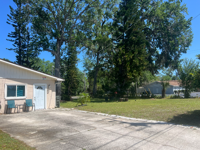 Building Photo - 1005 Vine St