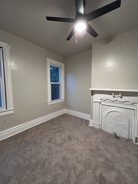 Building Photo - 5208 Brown Way