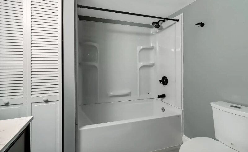 Building Photo - 6858 Lockridge Dr NW