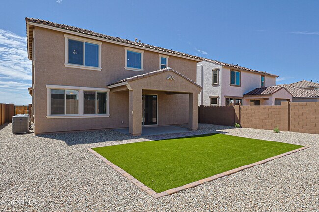 Building Photo - 14792 W Smoketree Dr