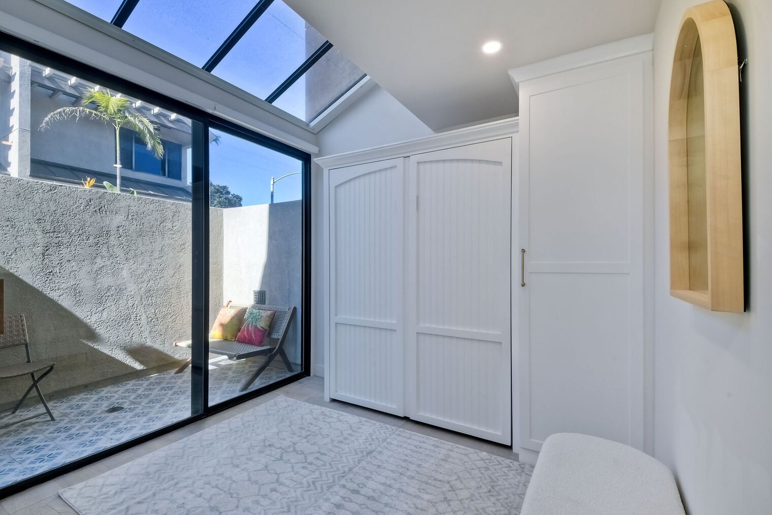 Building Photo - 916 Sealane Dr