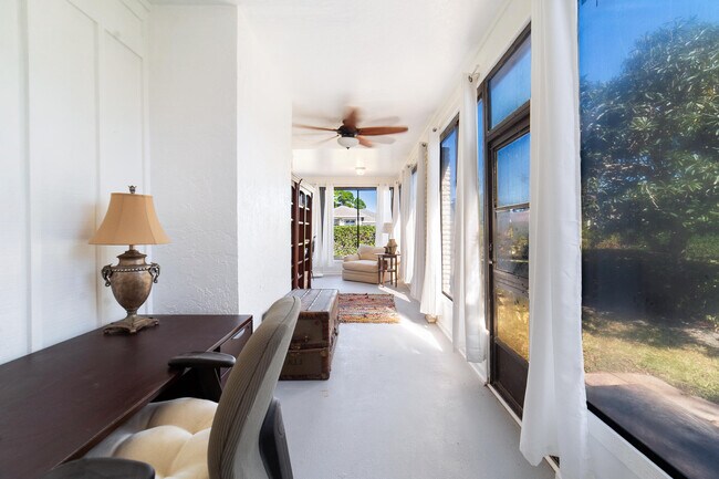 Building Photo - 3000 Conifer Dr