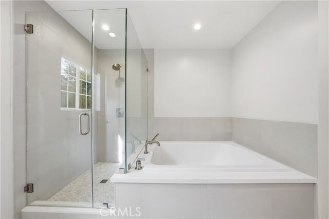 Building Photo - 5527 Burning Tree Dr