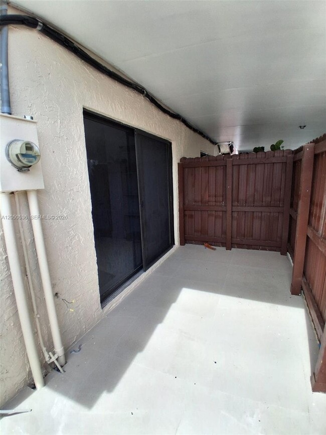 Building Photo - 1231 SW 136th Pl