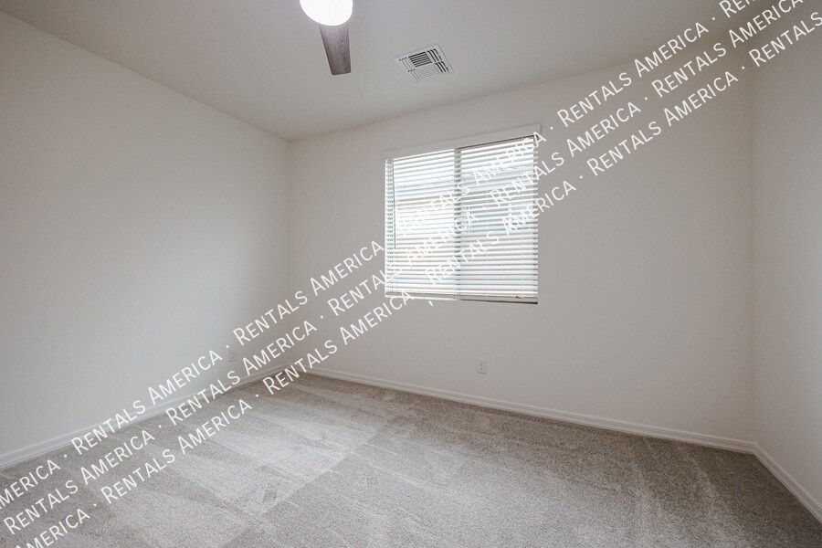 Building Photo - 9351 E Steno Ave