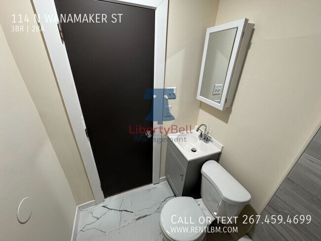Building Photo - 114 N Wanamaker St