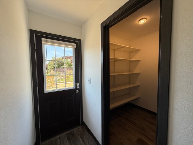 Building Photo - 24859 2nd St