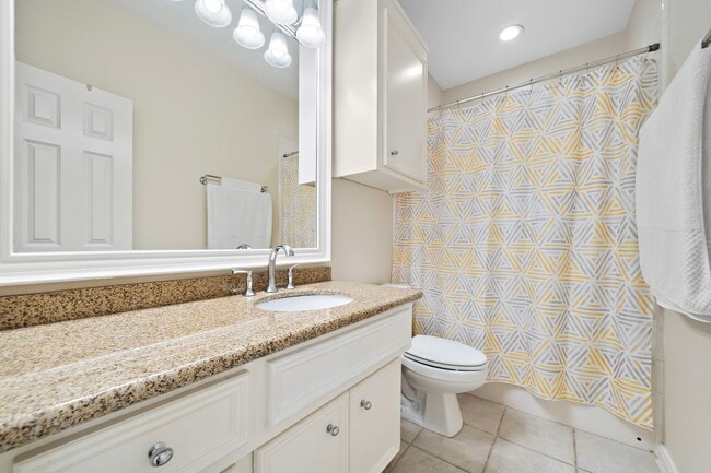 Building Photo - 90 McGowen St