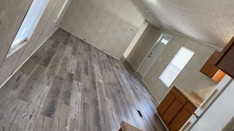 Building Photo - 2475 Shelton Dr